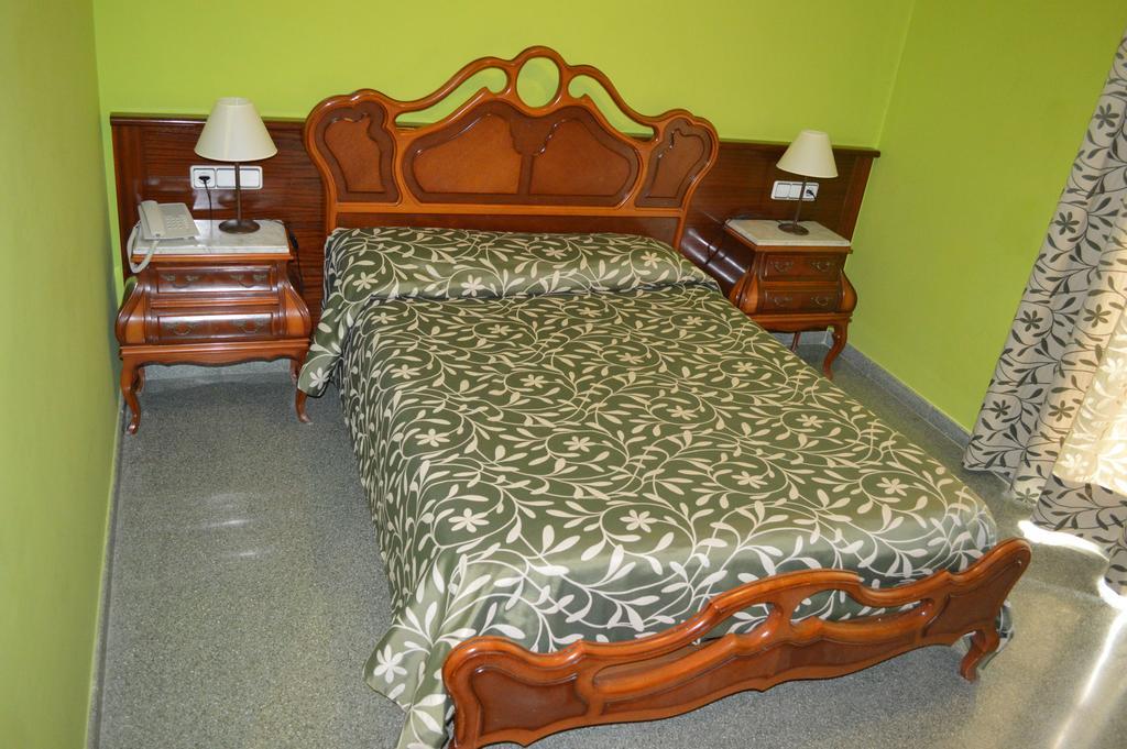 Hotel Don Pelayo 2*